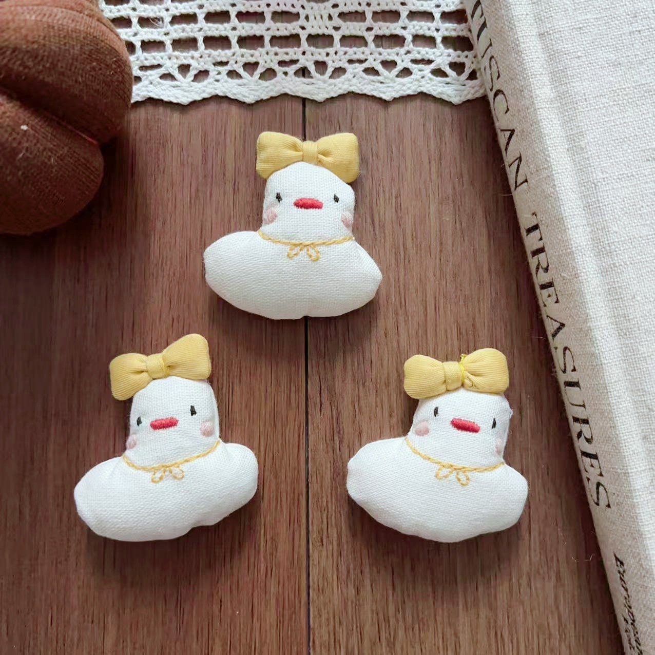 Pingente de Pato Amarelo de Pe - Summer Duck Clothing avaliação e preço