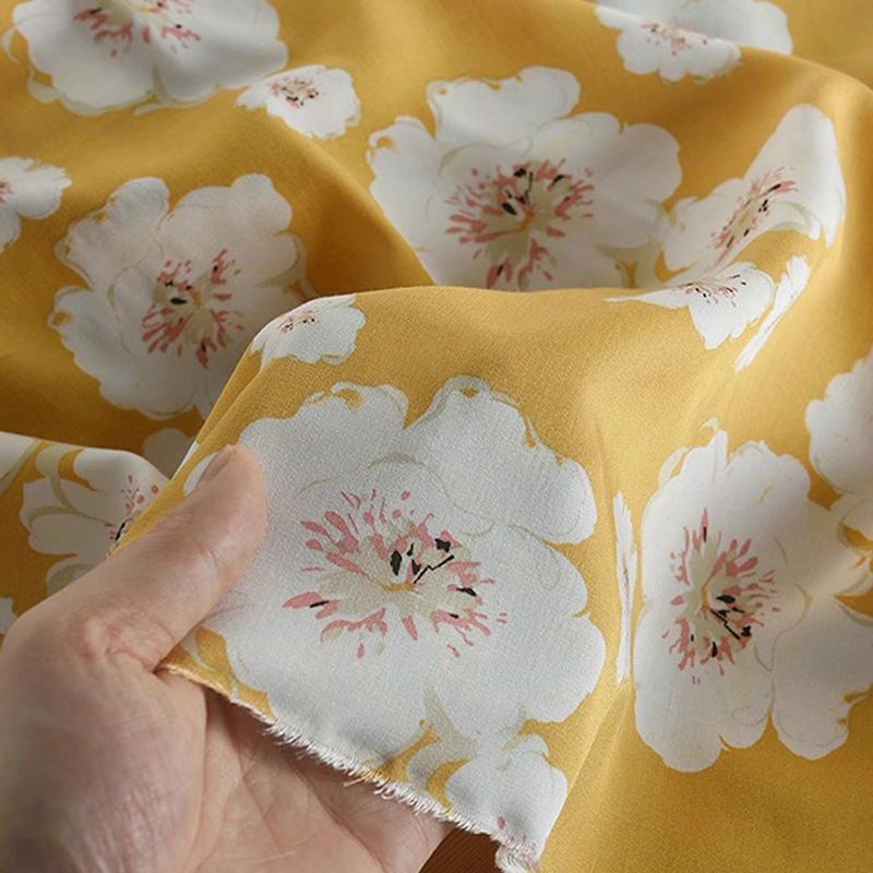Floral Branco Tecido Rayon Imp - Soft Summer Yellow Clothing avaliação e preço